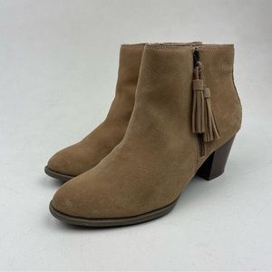 Vionic Madeline Suede Tassel Booties Women’s Size 8.5